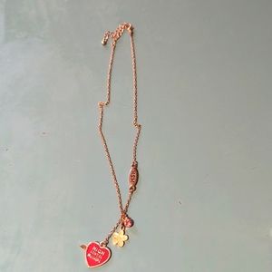 Buy 1 get 1 free - necklace